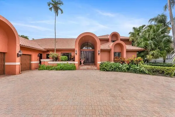 7276 Sidonia Court, Boca Raton, FL 33433