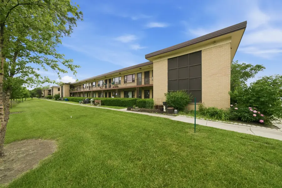 15 King Arthur Court #7, Northlake, IL 60164 - #3