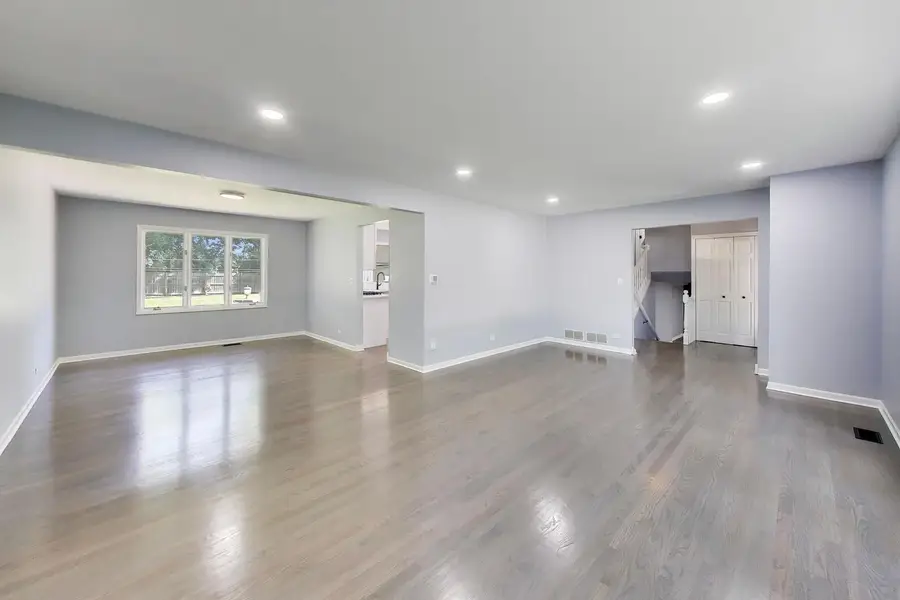 16w250 93rd Place, Burr Ridge, IL 60527 - #2