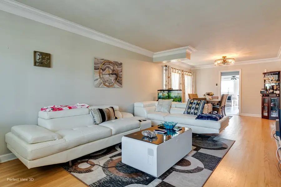 8745 S Euclid Avenue, Chicago, IL 60617 - #2