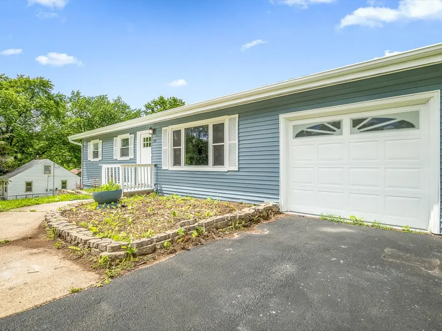 198 Winona Drive, Machesney Park, IL 61115 - #2