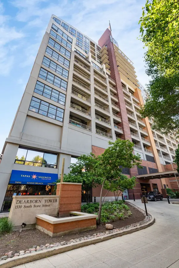 1530 S State Street #415, Chicago, IL 60605