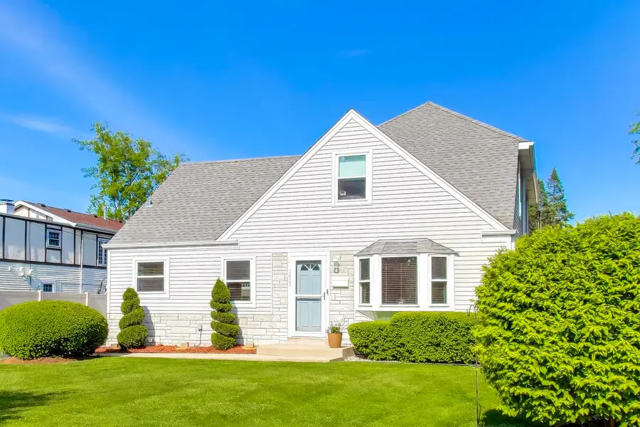 2825 Eisenhower Drive, Des Plaines, IL 60018 - #2