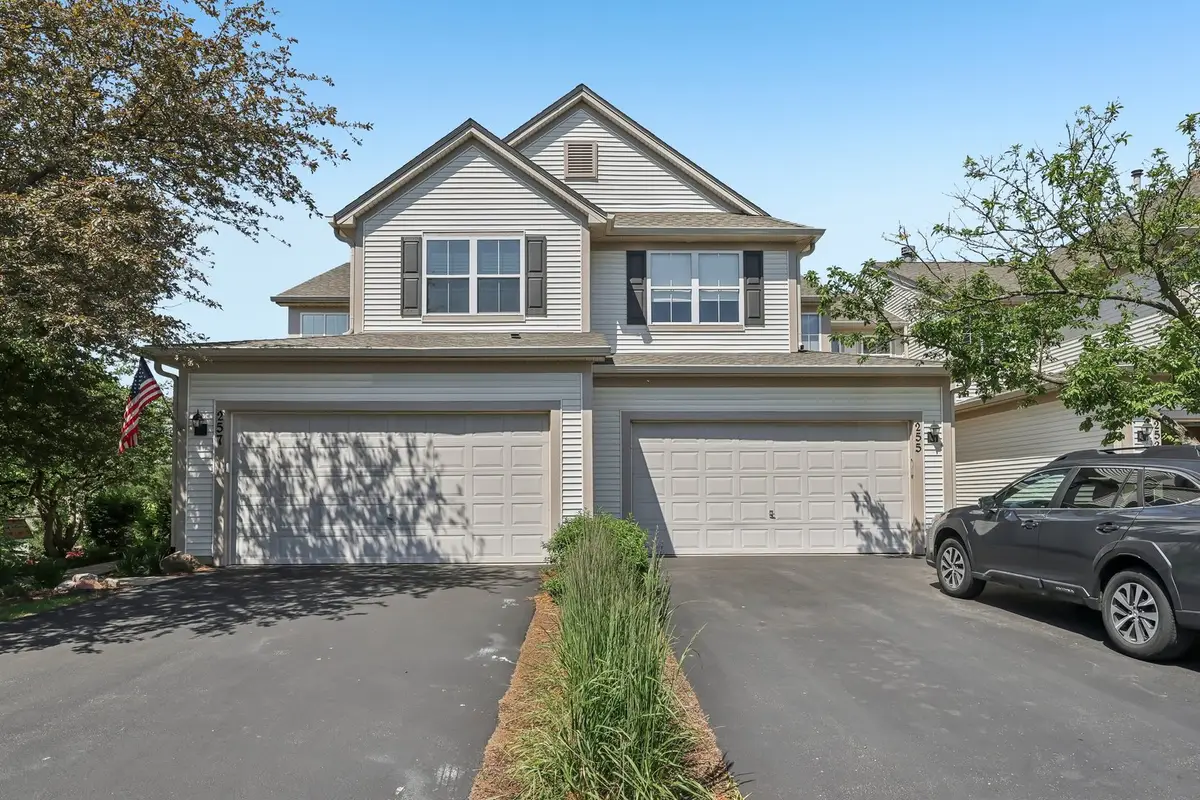 257 Grand Ridge Road, Saint Charles, IL 60175 - #1