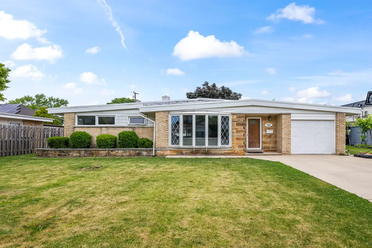 7822 W Carmen Avenue, Norridge, IL 60706 - #1
