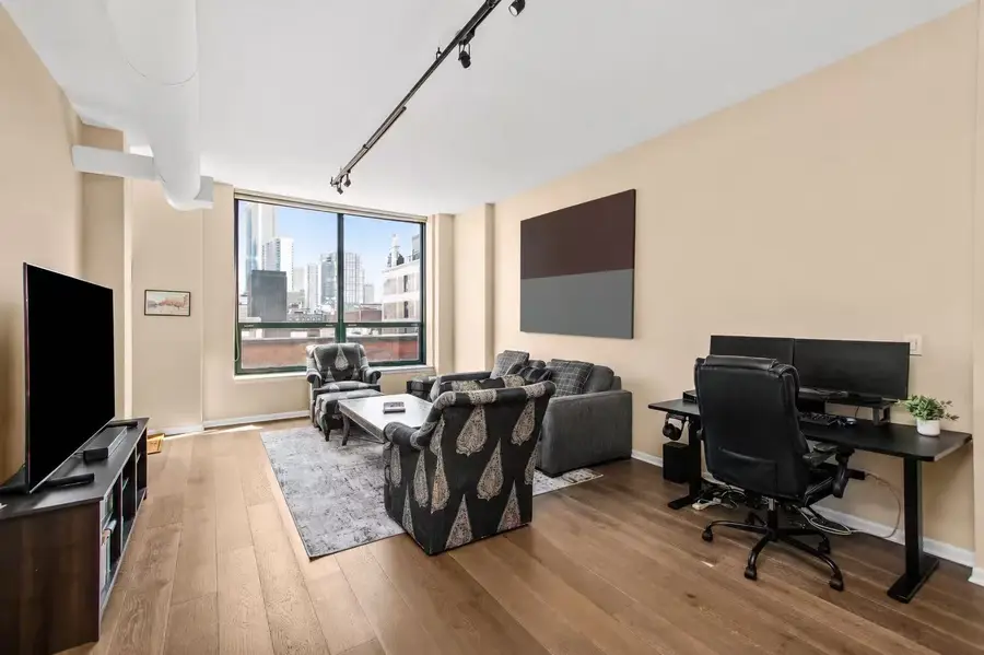 400 W Ontario Street #612, Chicago, IL 60654 - #3