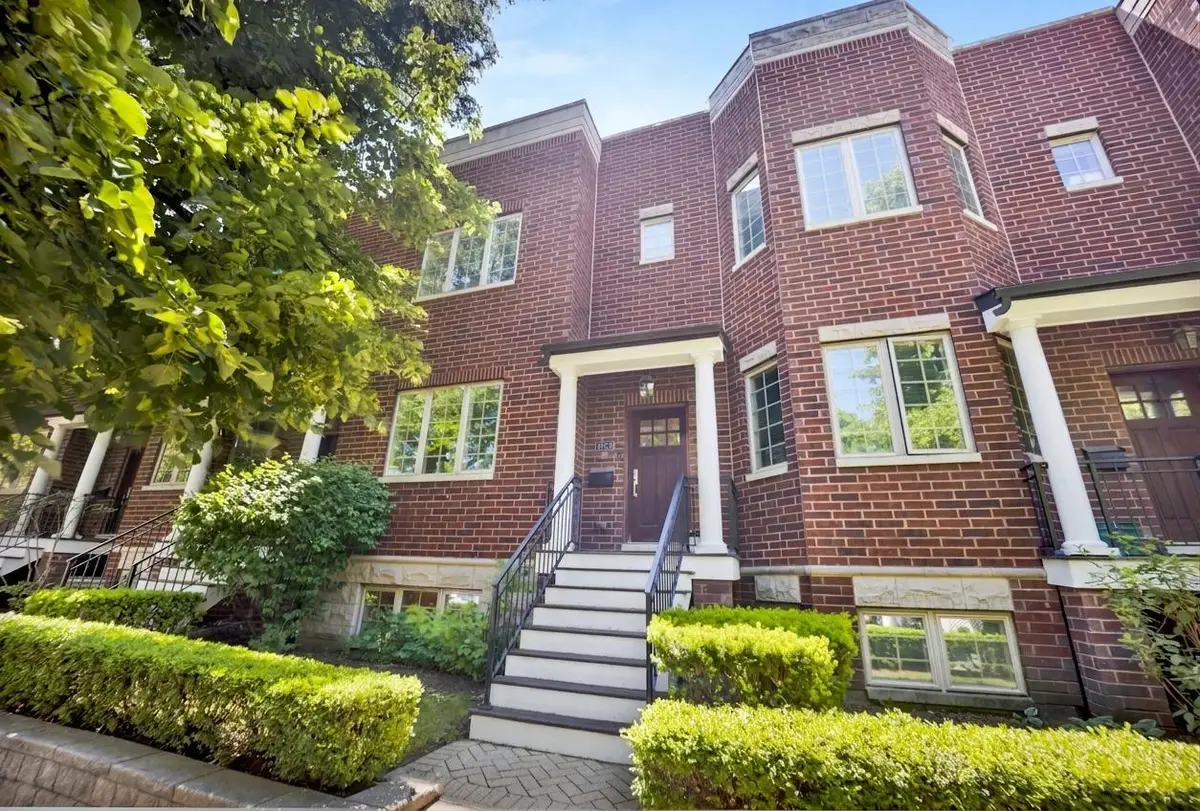 1825 W Sunnyside Avenue, Chicago, IL 60640 - #1