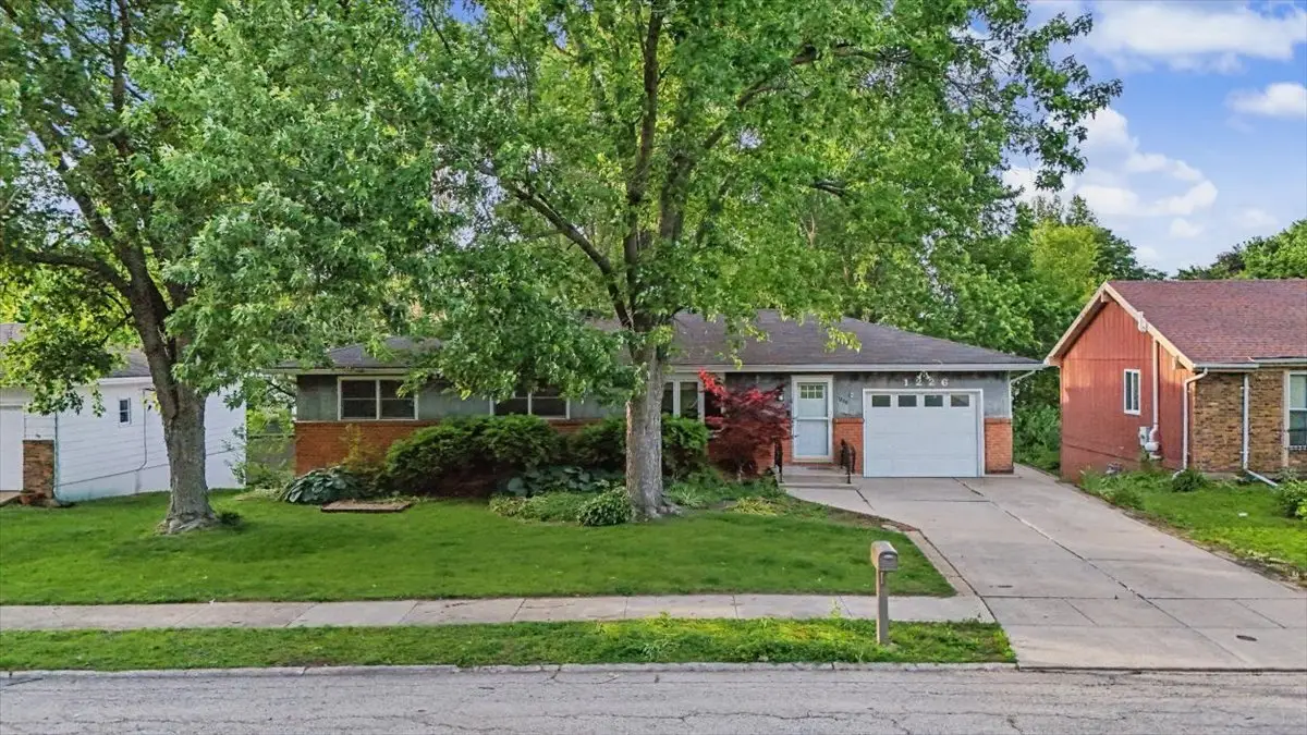 1226 Jersey Avenue, Normal, IL 61761 - #1