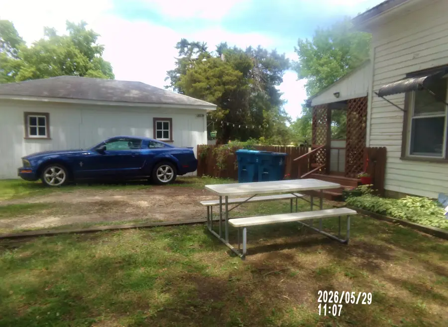 24 W Division Street, Amboy, IL 61310 - #2