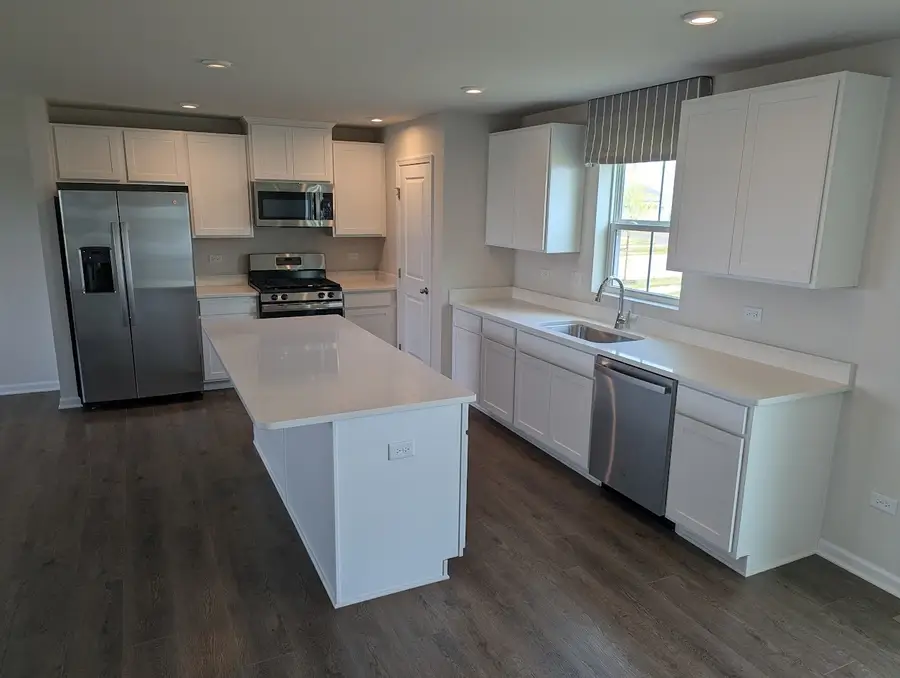 1219 Fox Hedge Trail, Hampshire, IL 60140 - #2