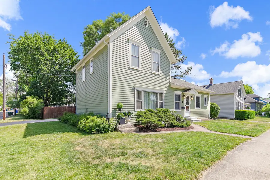 1 Adams Street, East Dundee, IL 60118 - #2