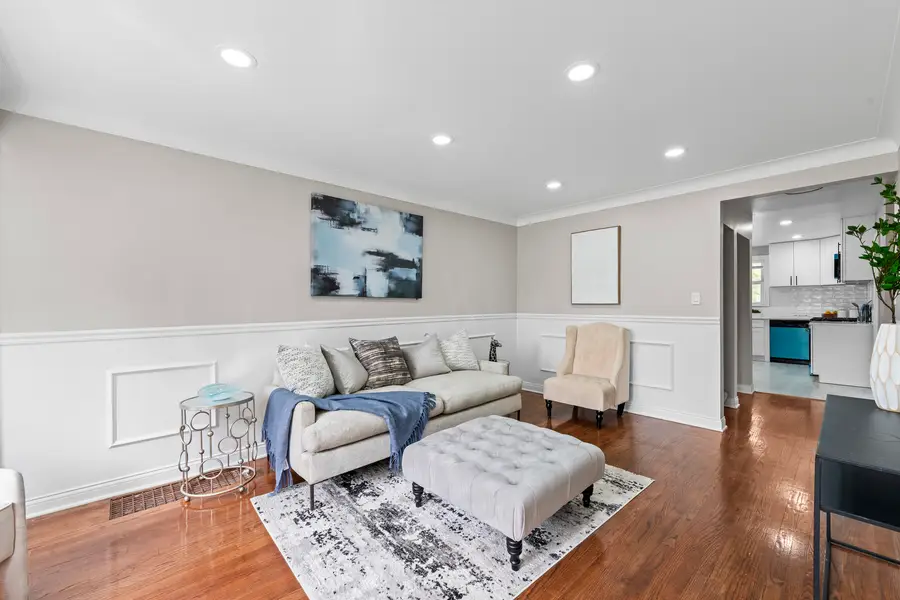 7917 S Christiana Avenue, Chicago, IL 60652 - #2