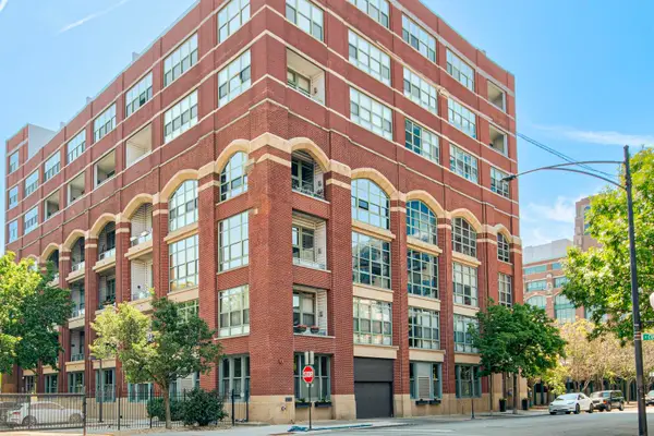 2001 S Calumet Avenue #711, Chicago, IL 60616