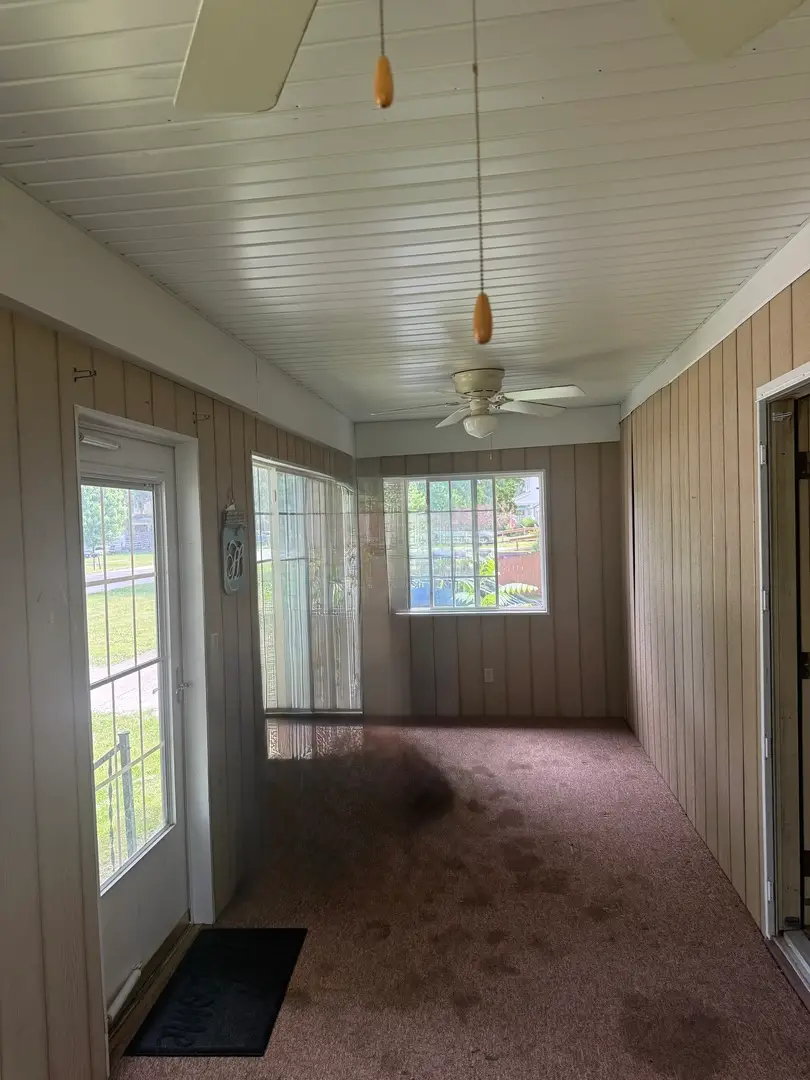 221 N Crossley Street, Melvin, IL 60952 - #2