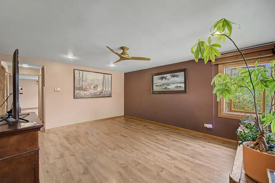 12801 S Exchange Avenue, Chicago, IL 60633 - #3