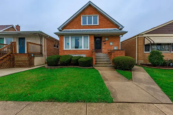 5530 S Merrimac Avenue, Chicago, IL 60638