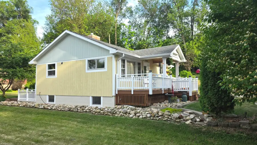 5210 Hilltop Drive, Wonder Lake, IL 60097 - #2