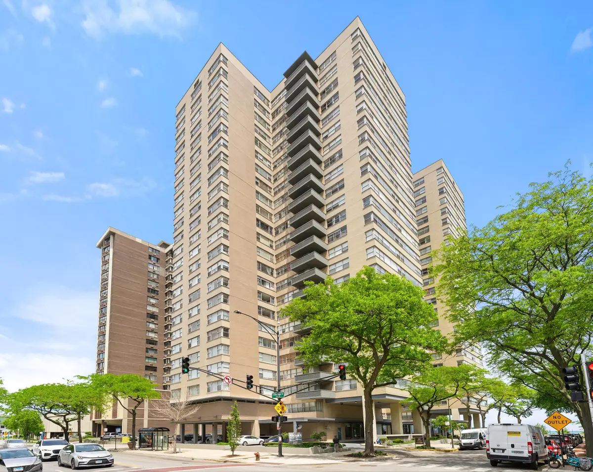 6301 N Sheridan Road #10G, Chicago, IL 60660 - #1