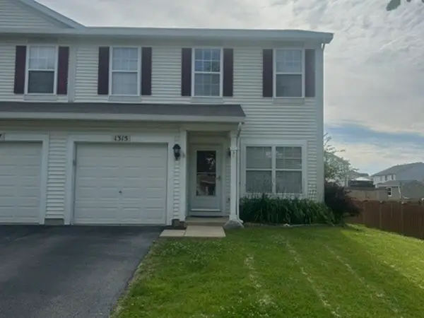 1315 Burns Lane, Minooka, IL 60447