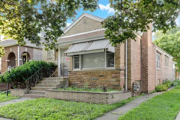 2332 Florence Street, Blue Island, IL 60406