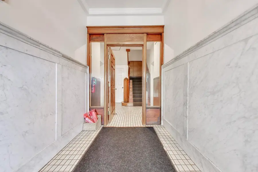 4361 S Greenwood Avenue #1N, Chicago, IL 60653 - #3