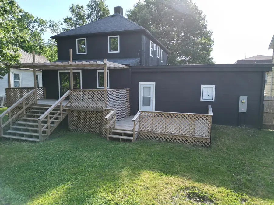 309 N Market Street, Hoopeston, IL 60942 - #2