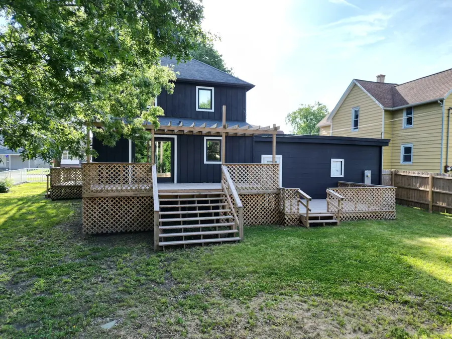 309 N Market Street, Hoopeston, IL 60942 - #3