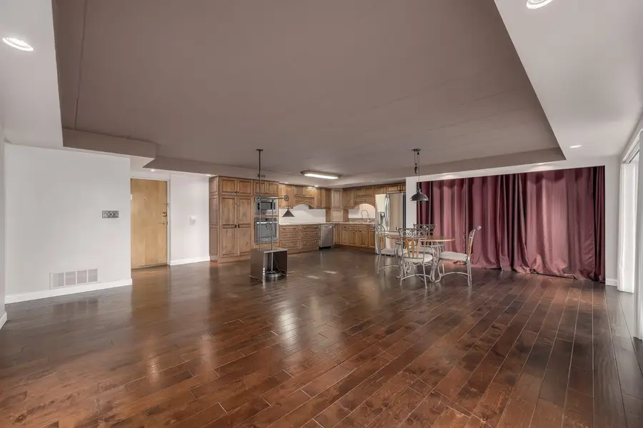 2900 Maple Avenue #4A, Downers Grove, IL 60515 - #3