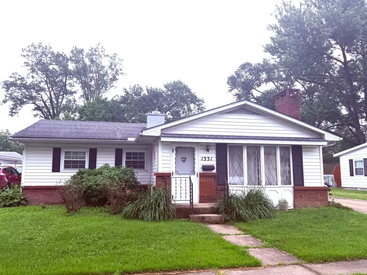 1331 S Pine Street, Centralia, IL 62801 - #1