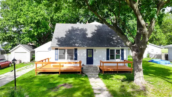 301 Ash Avenue, Morrison, IL 61270