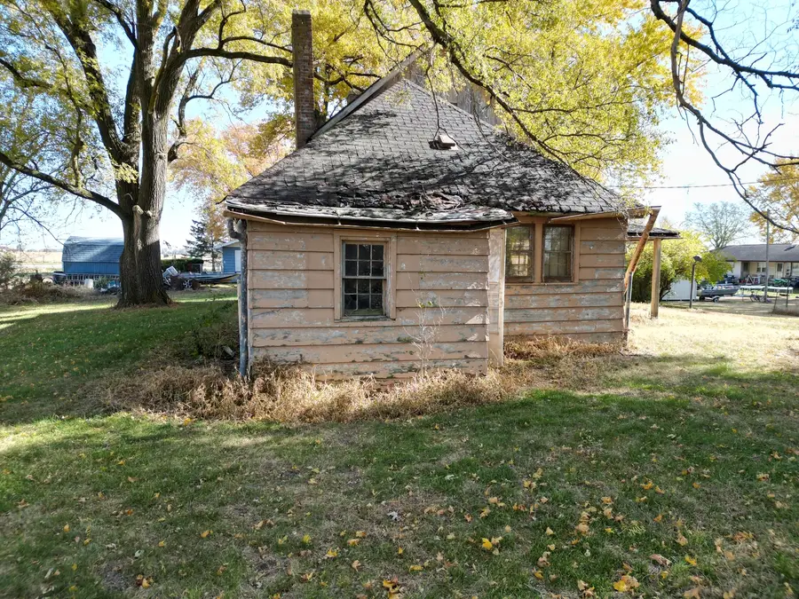 Address Withheld By Seller, Watseka, IL 60970 - #3