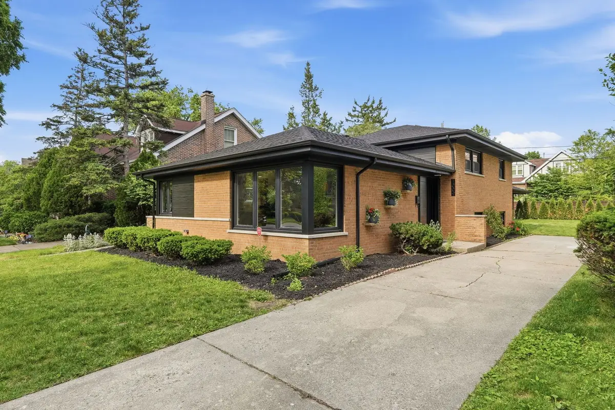 1009 S Washington Avenue, Park Ridge, IL 60068 - #1