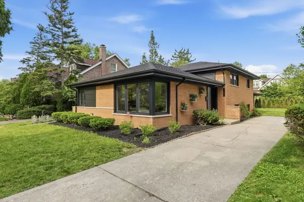 1009 S Washington Avenue, Park Ridge, IL 60068