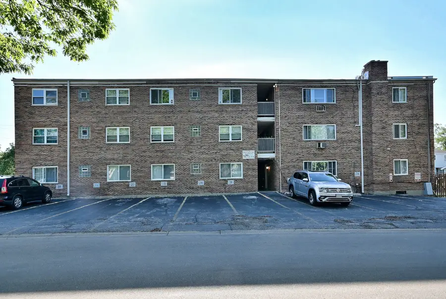 600 S York Street #2B, Elmhurst, IL 60126 - #3