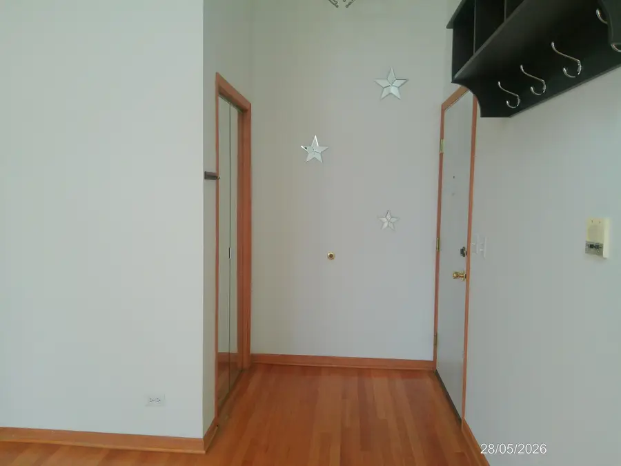 1675 Mansfield Court #4, Roselle, IL 60172 - #3