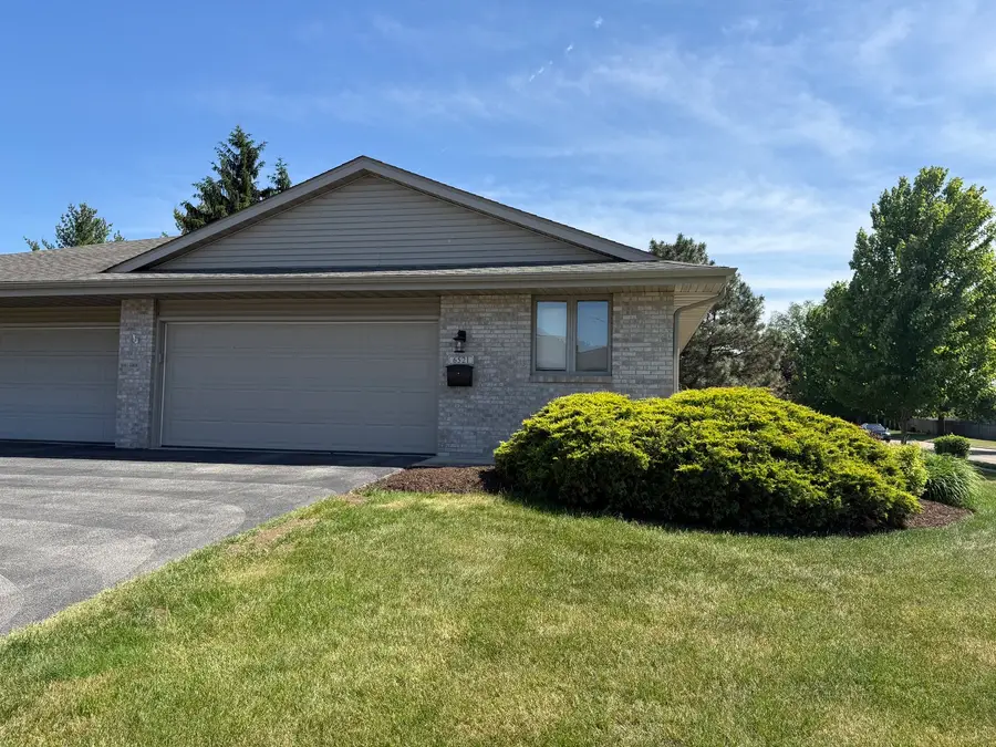 6521 Laurelwood Drive #6521, Rockford, IL 61108 - #2