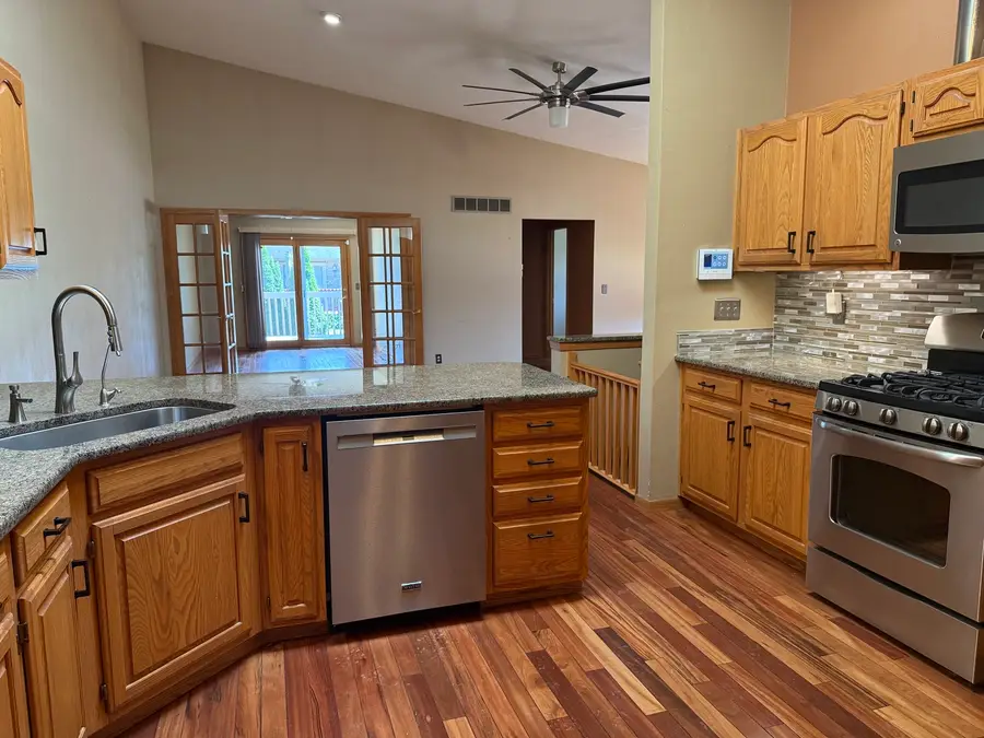 6521 Laurelwood Drive #6521, Rockford, IL 61108 - #3