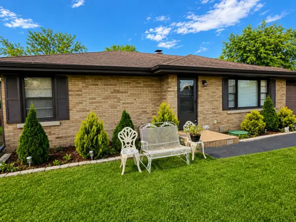 900 Westminster Road, Joliet, IL 60435
