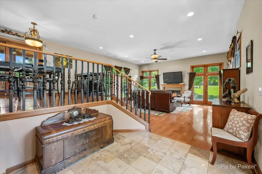 4N260 Walter Road, Addison, IL 60101 - #3