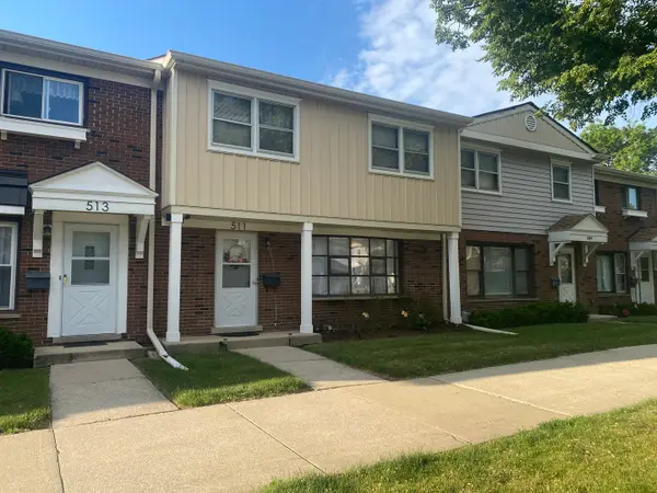 511 Washington Square #511, Wood Dale, IL 60191