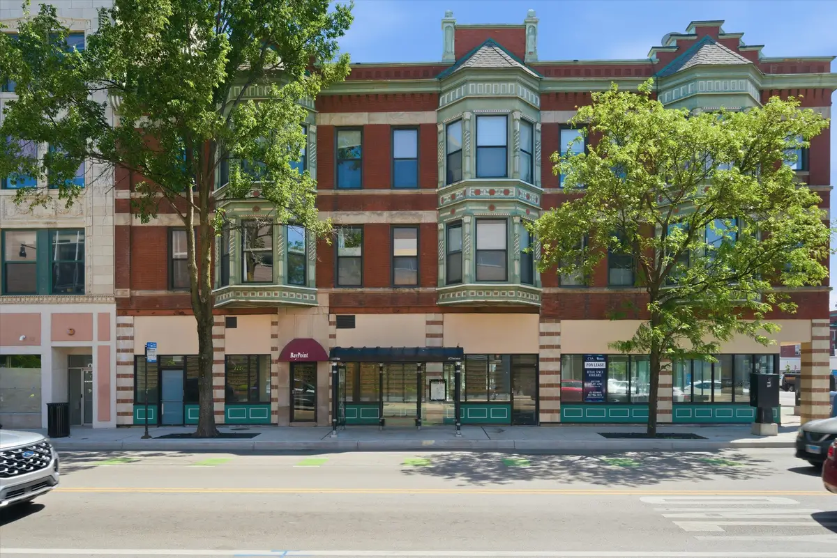 3175 N Lincoln Avenue #302, Chicago, IL 60657 - #1