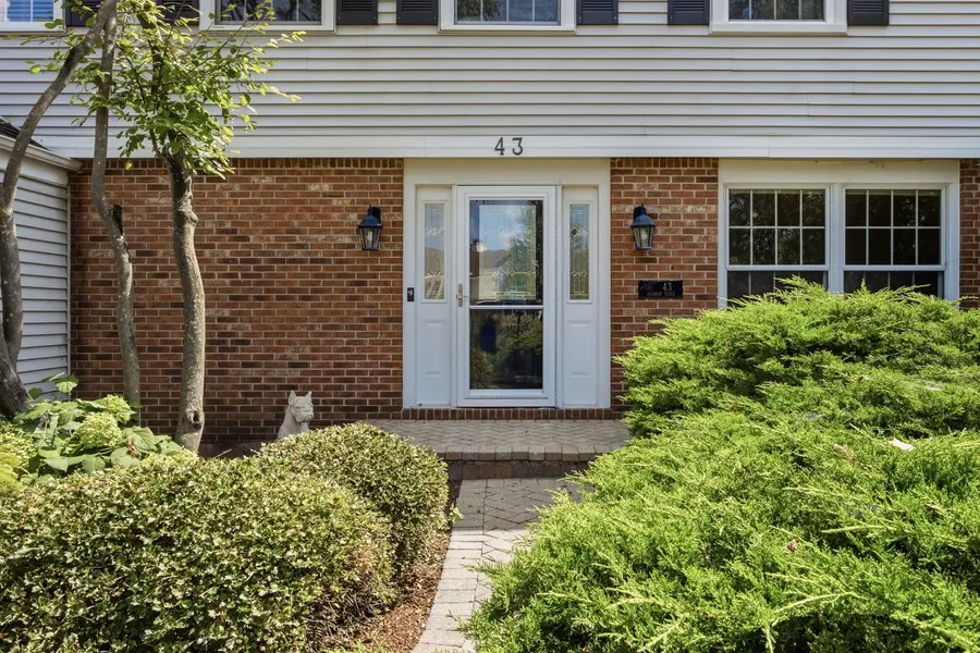 43 Dunham Place, Saint Charles, IL 60174 - #2