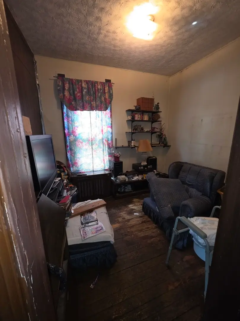 5948 W Walton Street, Chicago, IL 60651 - #2