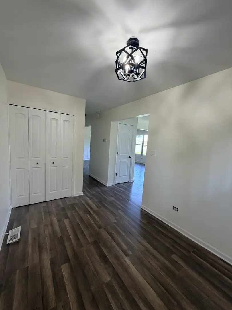 4606 Newberry Avenue, Oak Forest, IL 60452 - #2