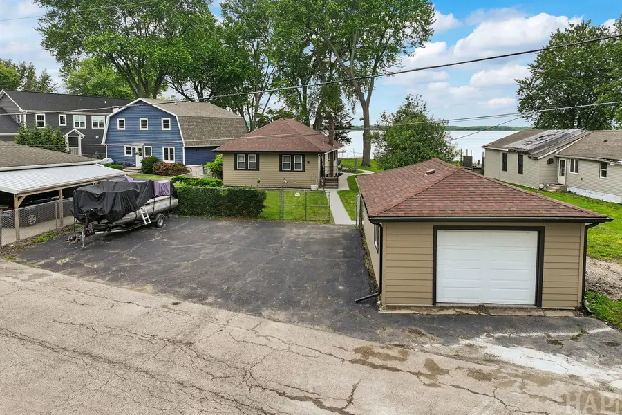 39225 N Shore Avenue, Antioch, IL 60002 - #3