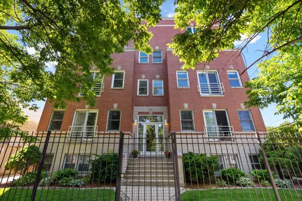 4232 N Harding Avenue #2N, Chicago, IL 60618