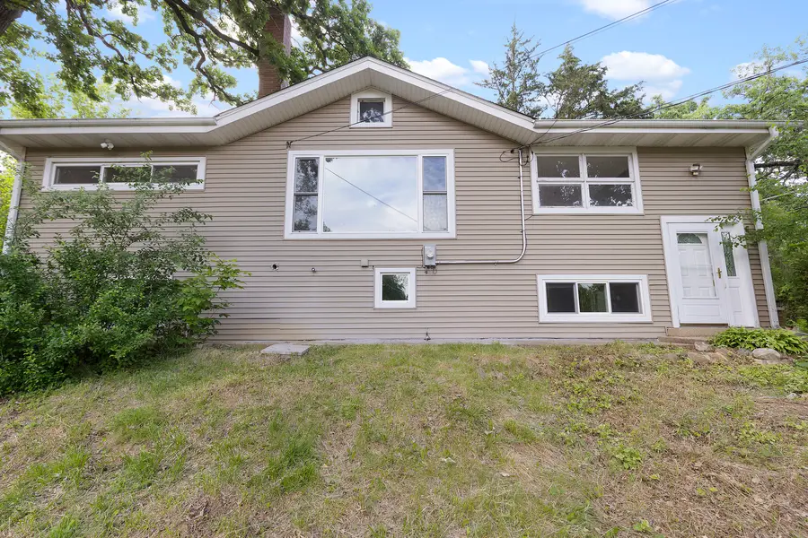 8717 Gardner Road, Fox River Grove, IL 60021 - #2