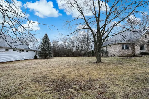 1333 S Ridge Road, Willowbrook, IL 60527
