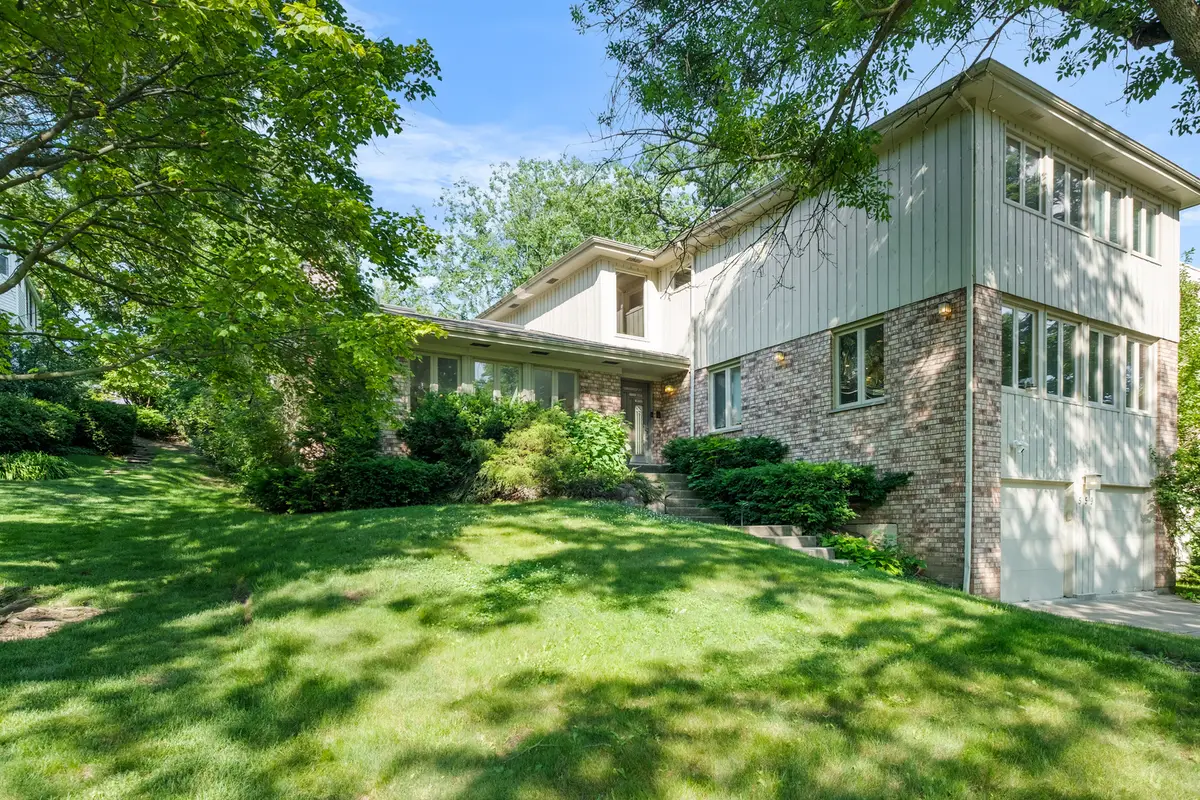 559 Hillside Drive, Highland Park, IL 60035 - #1