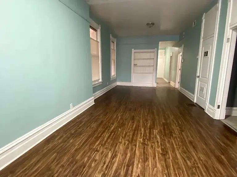 6618 S Marquette Road, Chicago, IL 60637 - #2
